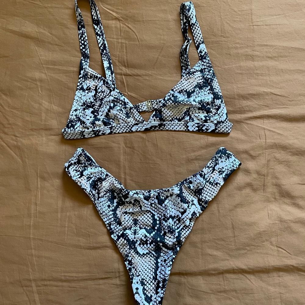 Snakeskin pattern bikini